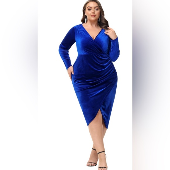 NWT Women’s Plus Royal Blue Long Sleeve V-Neck Wrap Velvet Cocktail Dress - Picture 5 of 12